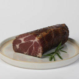 Šalto rūkymo kiaulienos sprandinė vakuume